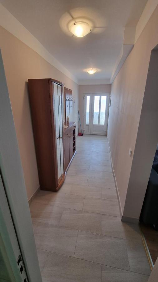 Apartments Brozic Krk Town Exterior foto