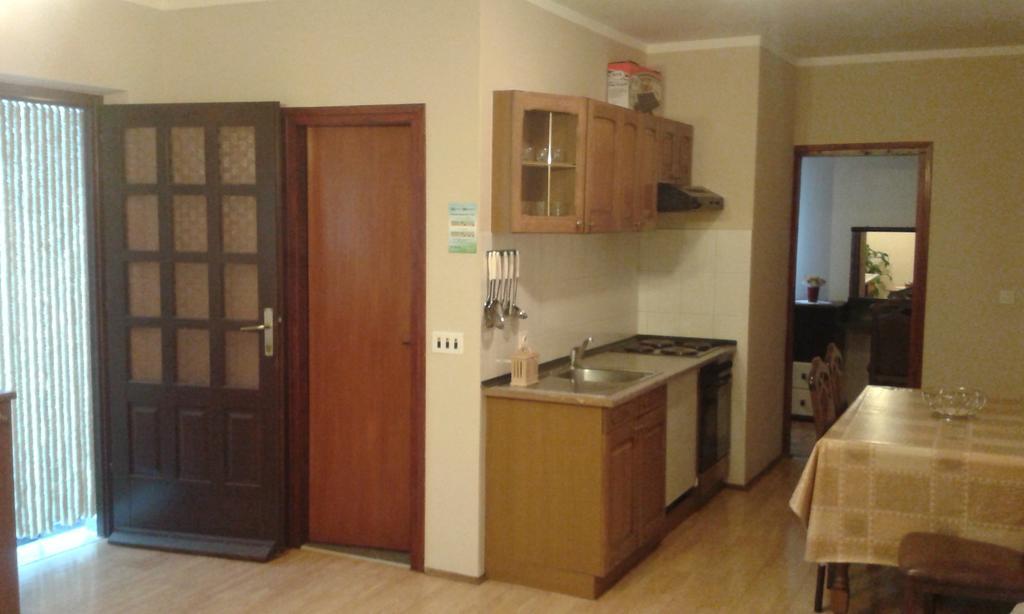 Apartments Brozic Krk Town Exterior foto